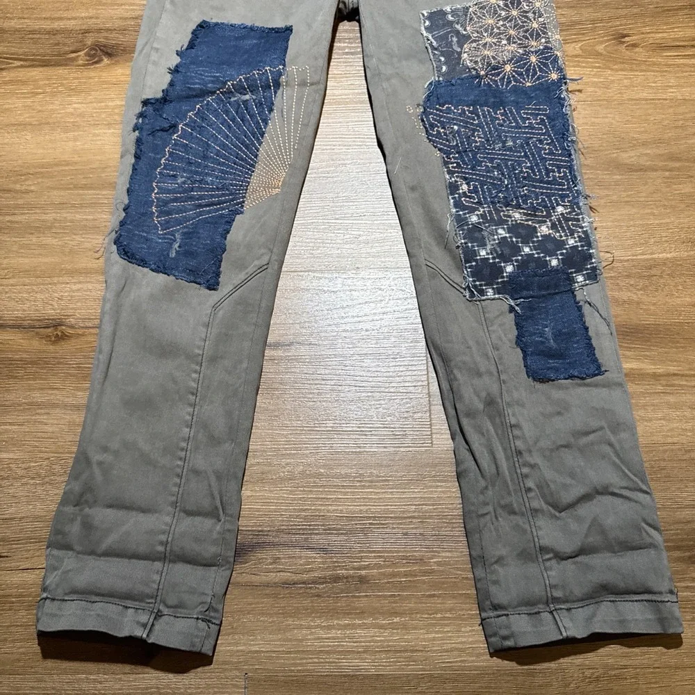 Pilcro Pants Womens 25 Petite 28" Hyphen Embroidered Patchwork Straight Leg Boho - Picture 4 of 13